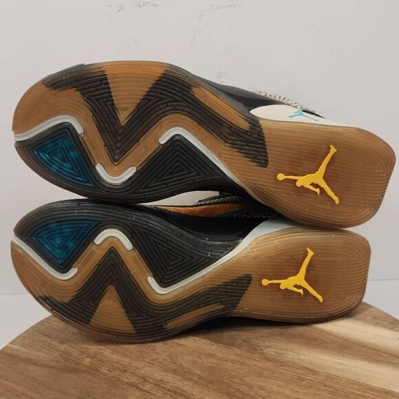 Jordan Luka 2 Saf Men\'s Size 9.5 Orange Black Teal main image 8